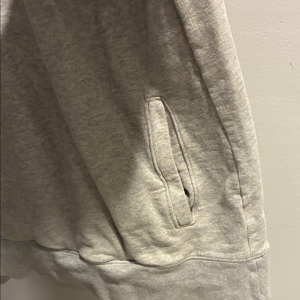 American Eagle Outfitters Two-Tone Gray Hoodie - Picture 5 of 6